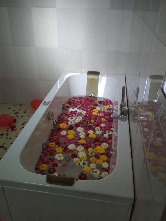 Хому: K V Hotel