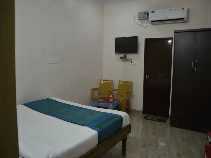 Варанаси: OYO Rooms Cantt Roadways Varanasi