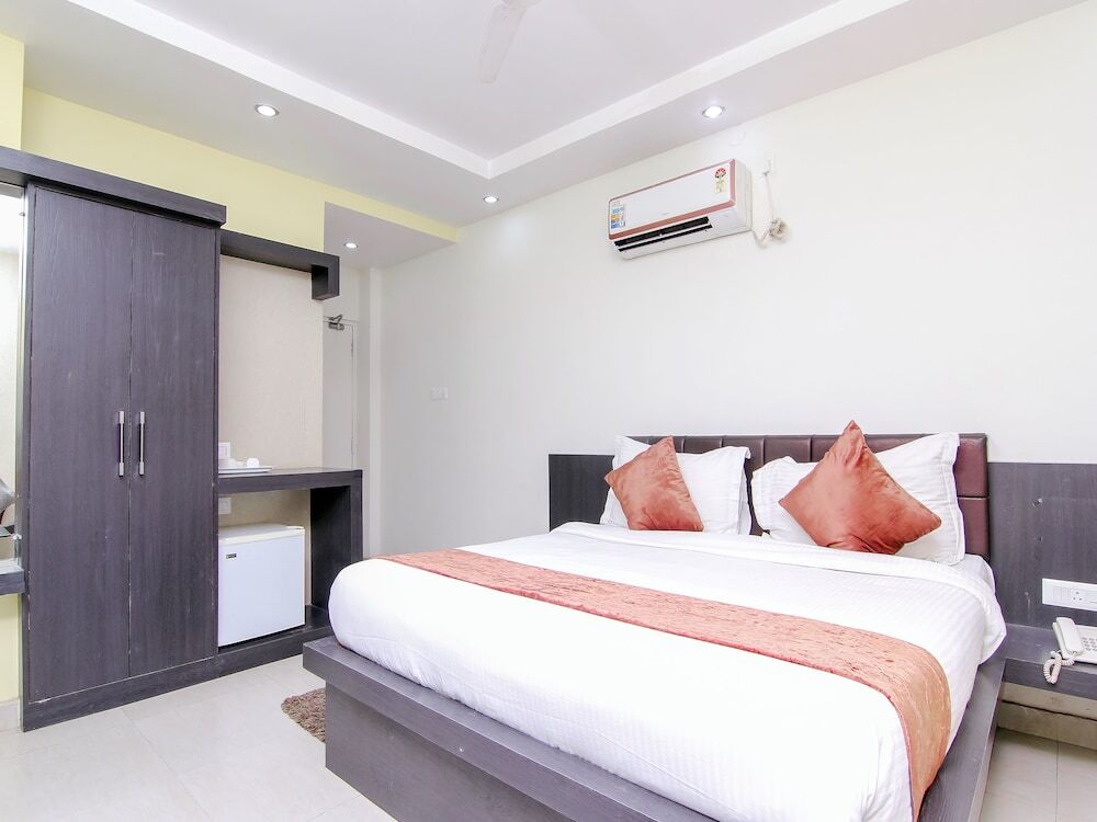 Варанаси: OYO 4036 Hotel Liberty Residency