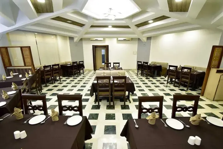Нашик: OYO Premium Villholi Nashik