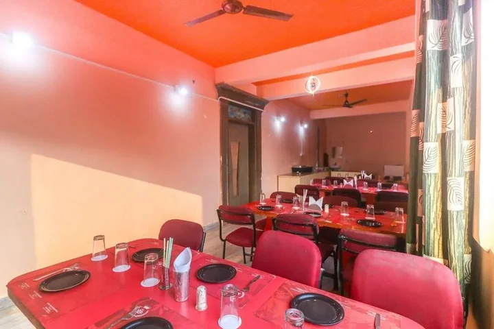 Пури: OYO Rooms CT Road 2