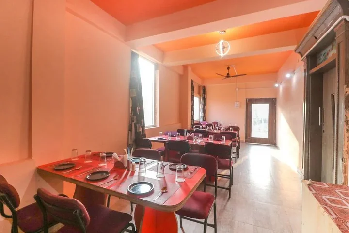 Пури: OYO Rooms CT Road 2