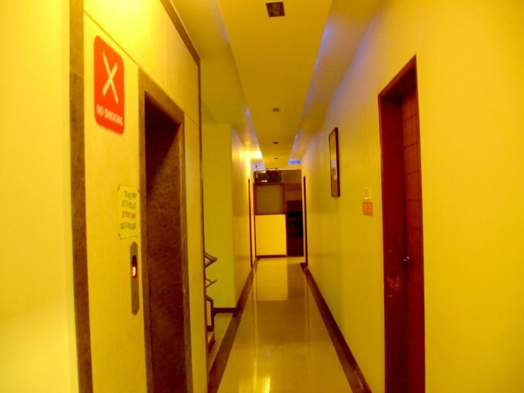 Пимпри-Чинчвад: OYO Rooms Sambhaji Nagar Near Thermax Pimpri