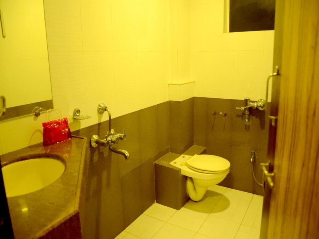 Пимпри-Чинчвад: OYO Rooms Sambhaji Nagar Near Thermax Pimpri