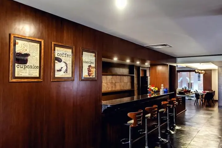 Бангалор: Minla Hotel