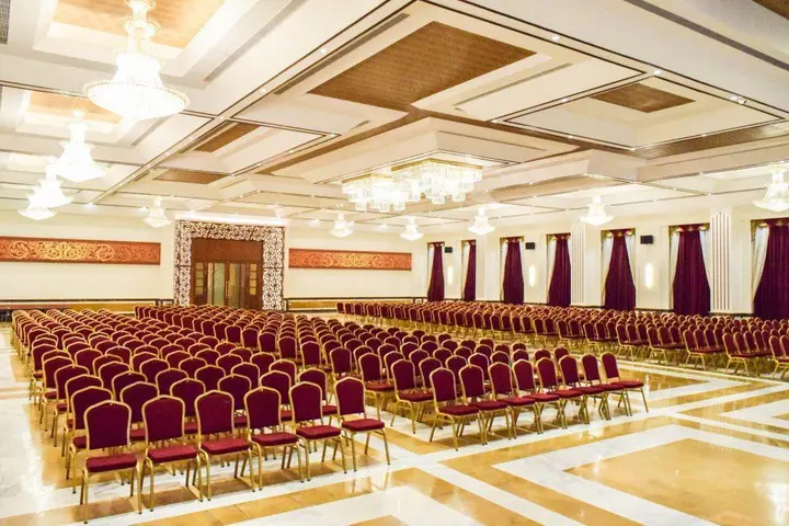Бангалор: RG Royal Hotel and Convention