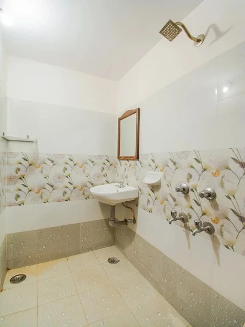 Гунтур: Hotel Gnr Palace