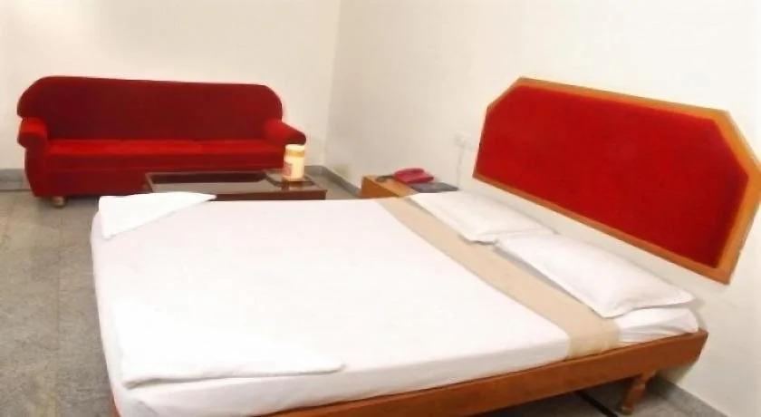 Гунтур: Swagruha Hotels