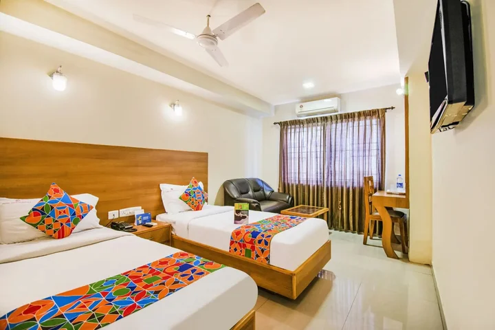 Коимбатур: Fabhotel Jansi Deluxe Gandhipuram