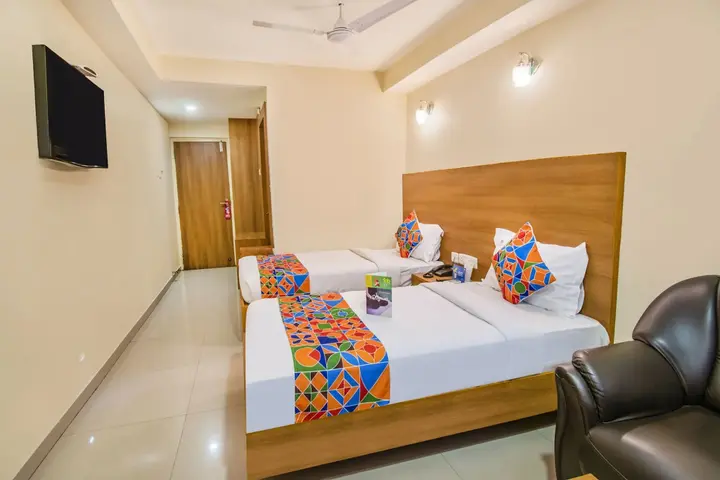 Коимбатур: Fabhotel Jansi Deluxe Gandhipuram