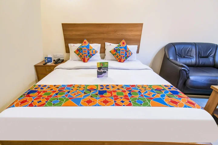Коимбатур: Fabhotel Jansi Deluxe Gandhipuram