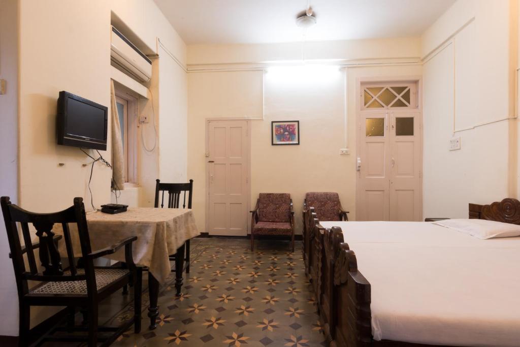 Bed and Breakfast at Colaba — фото 4