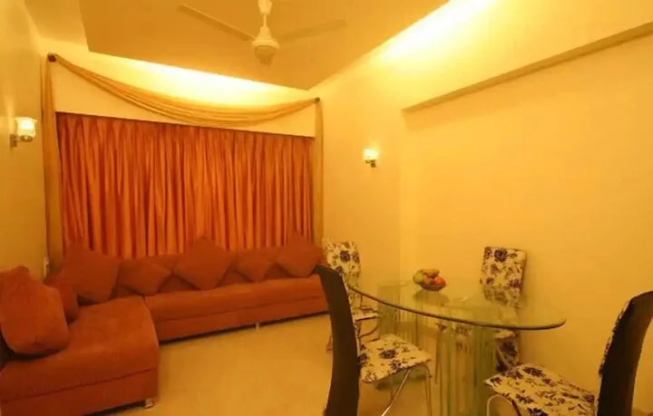 Тхане: Hotel Dhiraj