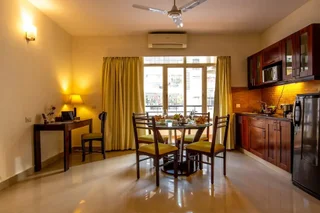 Пантнагар: Rosewood Apartment Hotel - Pantnagar