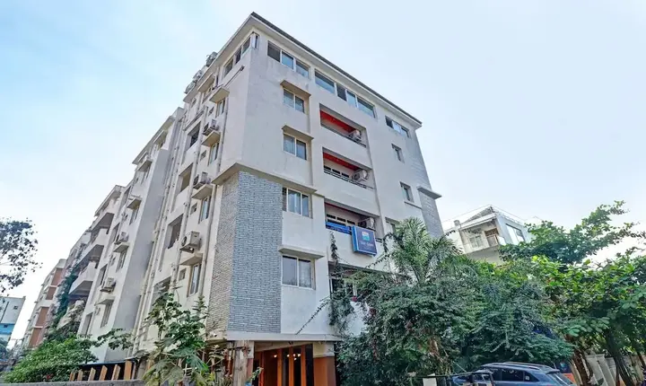 Хидерабад: 10594 Hotel Marie Gold