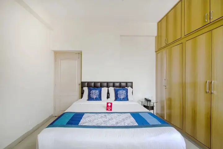 Хидерабад: 10594 Hotel Marie Gold