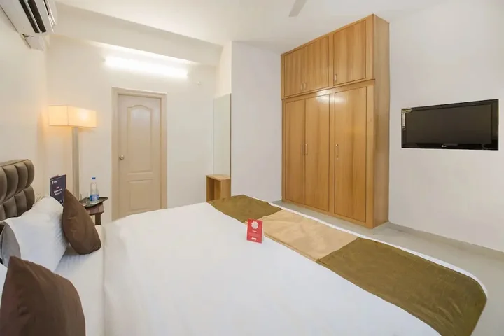 Хидерабад: 10594 Hotel Marie Gold