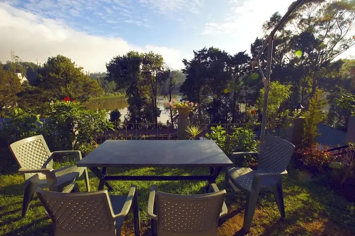 Ути: Reflections Guest House