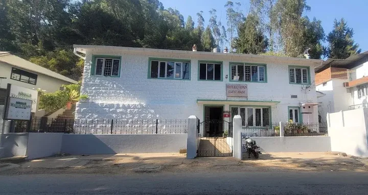 Ути: Reflections Guest House
