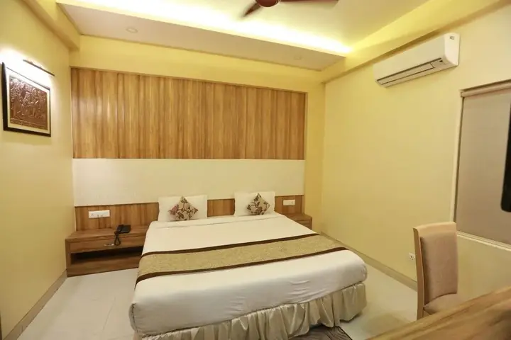 Лакхнау: Hotel Rana International