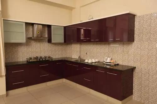 Бангалор: Benaka Suites