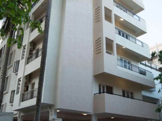 Бангалор: Benaka Suites