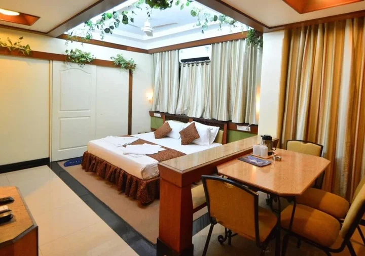 Нандед: Hotel Anuradha Palace