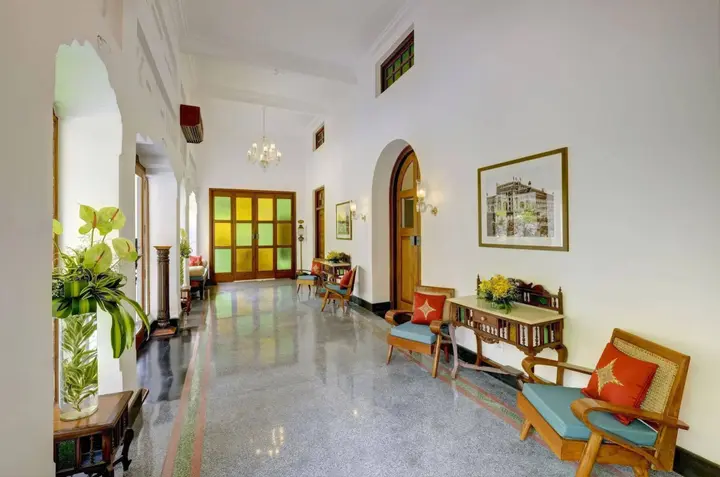 Лакхнау: Saraca Hotel Lucknow