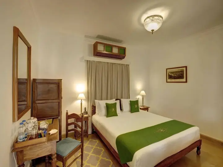 Лакхнау: Saraca Hotel Lucknow