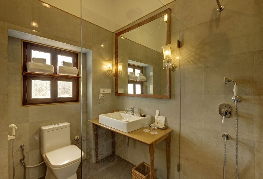 Лакхнау: Saraca Hotel Lucknow
