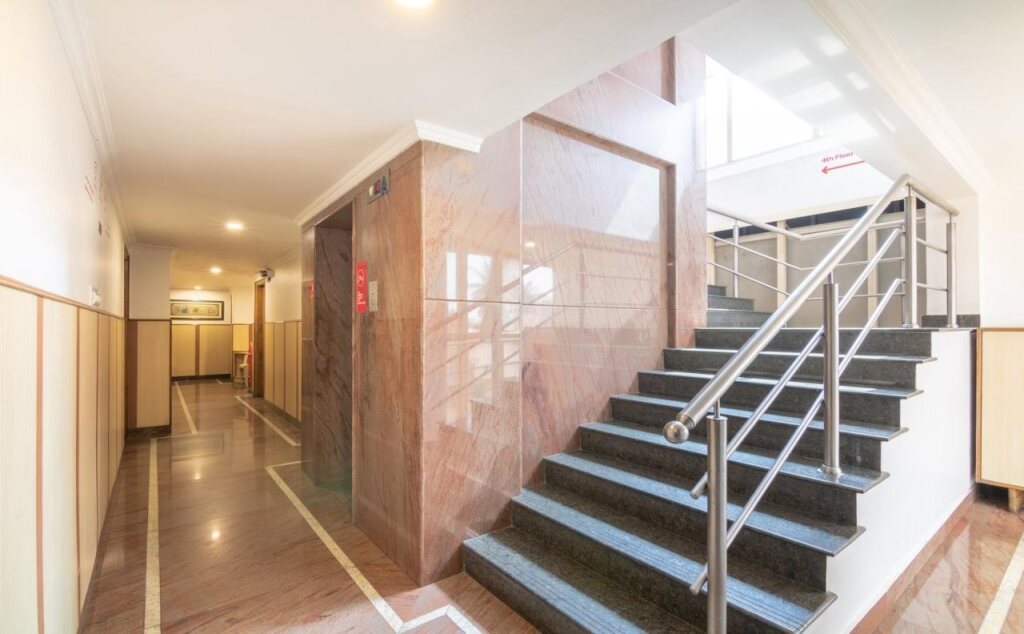 Hotel Shivaals Residency by OYO Rooms — фото 1