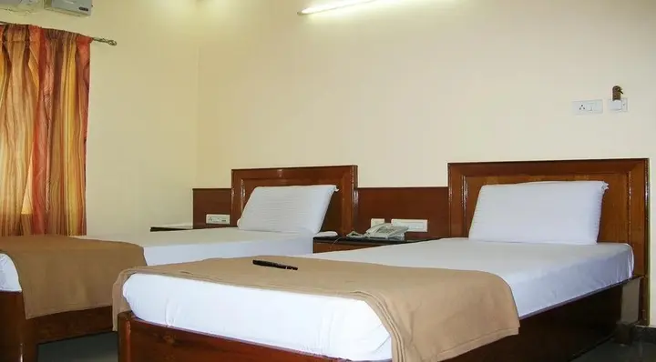 Тирупати: Athidhi Residency