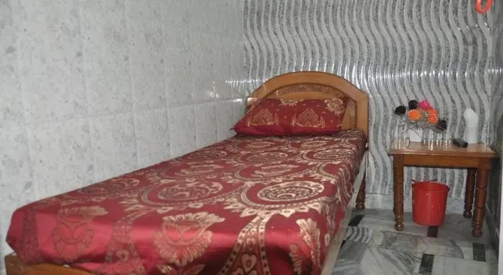 Джаландхар: Pari Guest House
