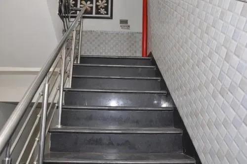 Нью-Дели: Hotel Al Gulzar