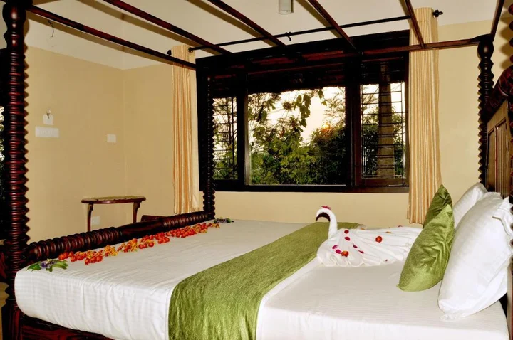Велламундра: Wayanad Village Resort