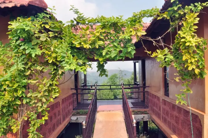 Велламундра: Wayanad Village Resort