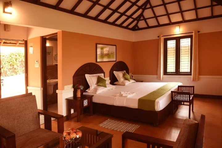 Велламундра: Wayanad Village Resort
