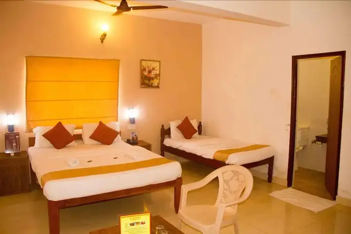 Nirvah Candolim Beach Holiday Stay — фото 1