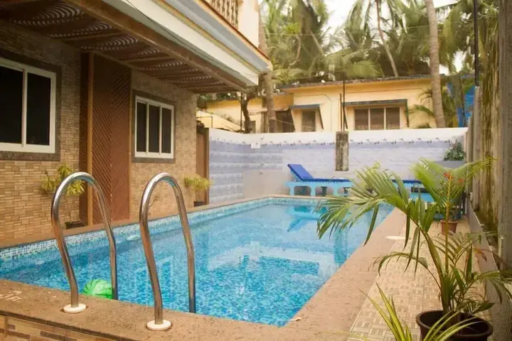 Кандолим: Nirvah Candolim Beach Holiday Stay