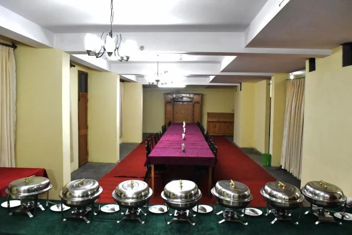 Лех: Hotel Satkar Residency