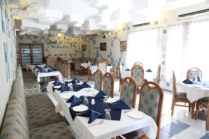 Аурангабад: OYO 8997 Angeethi Hotel