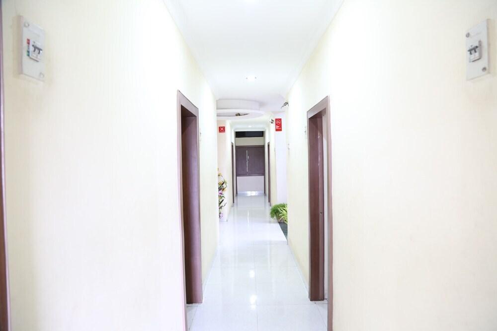 Аурангабад: OYO 8997 Angeethi Hotel