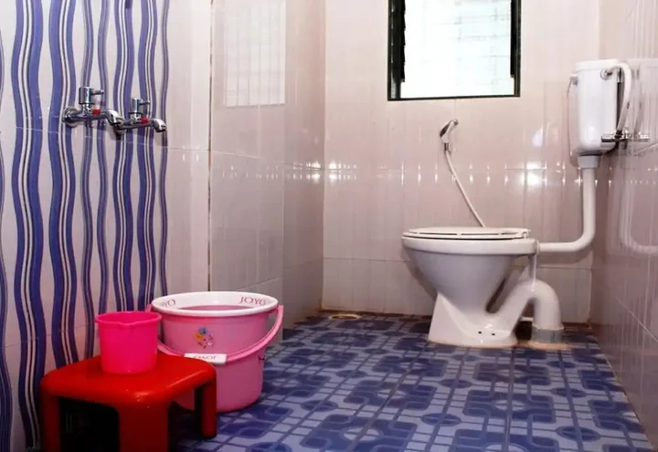 Ратнагири: Center Point Residency