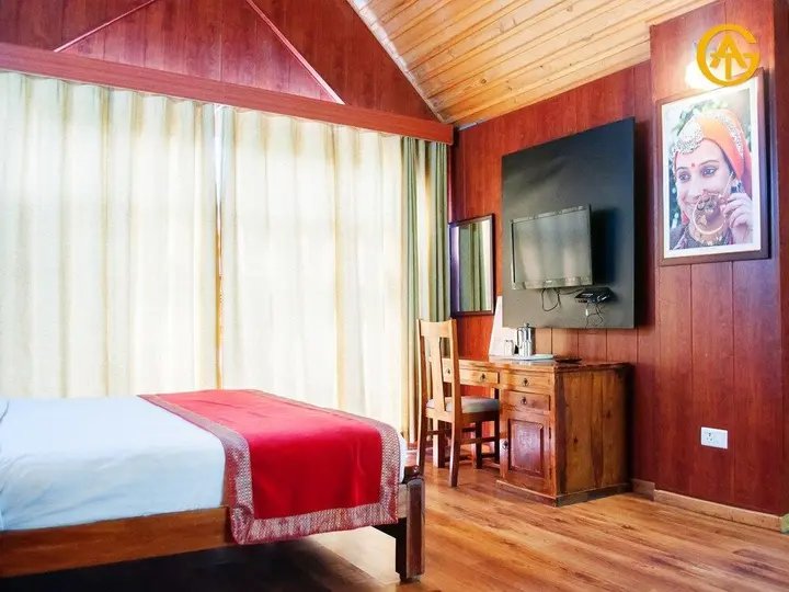 Куфри: Evaan Resorts Oakwood Hamlet Shoghi