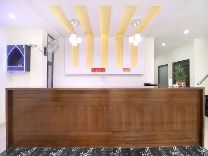Чандигарх: Golden Palms Hotel & Spa