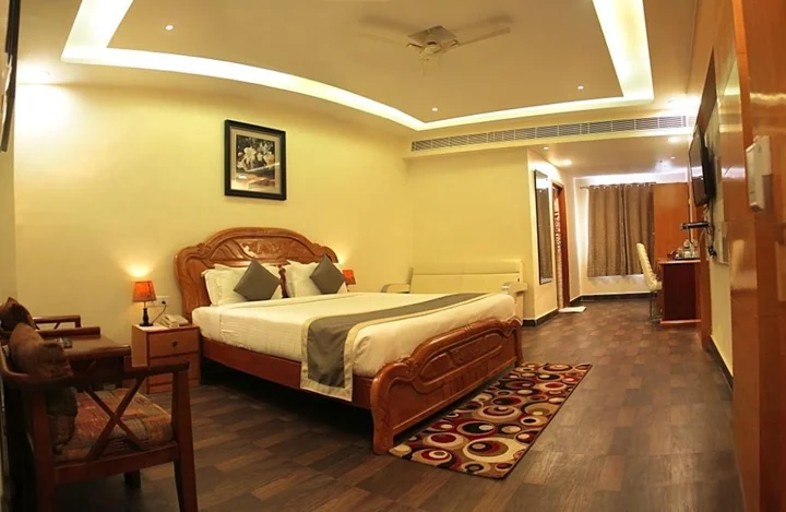 Лакхнау: Hotel Vaibhav Inn