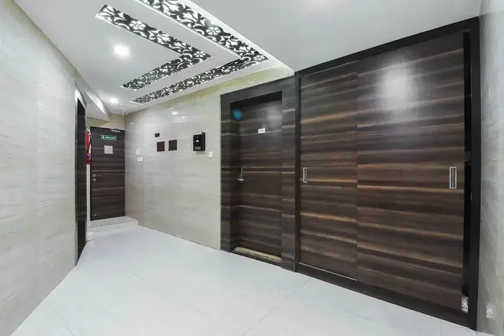 Канпур: The Millionaire Suites