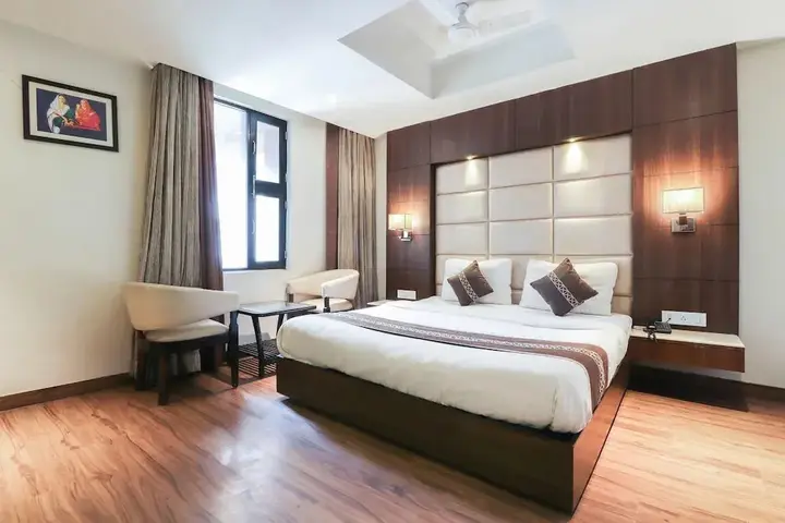 Канпур: The Millionaire Suites