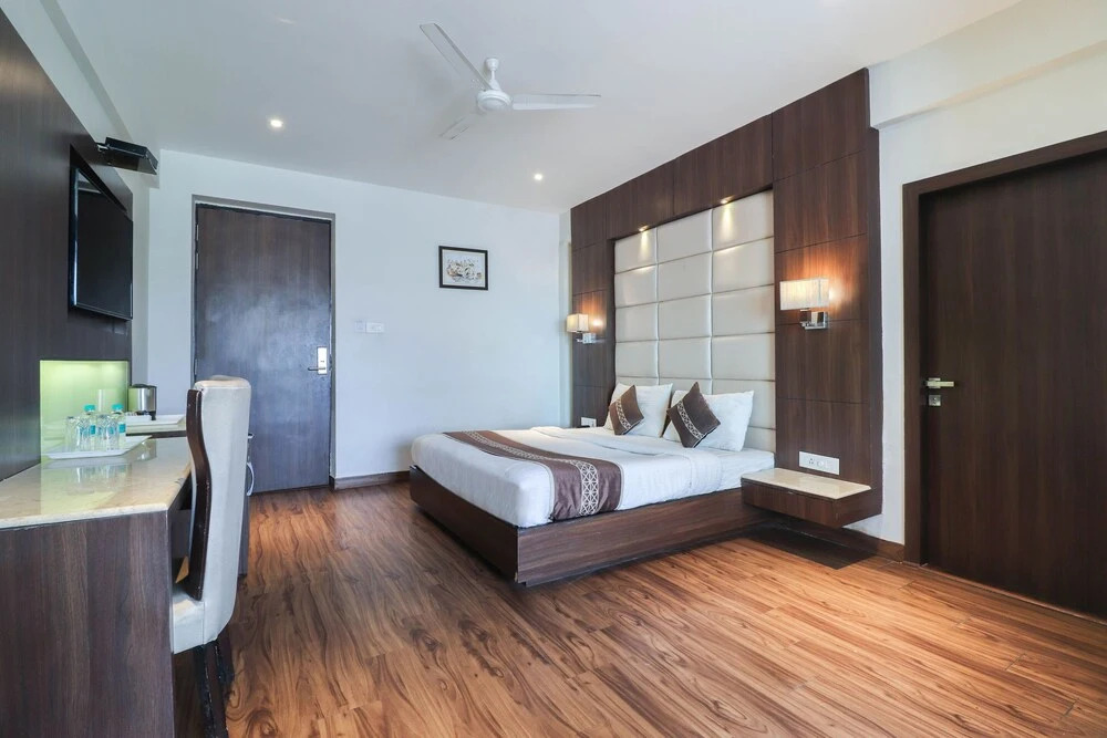 Канпур: The Millionaire Suites