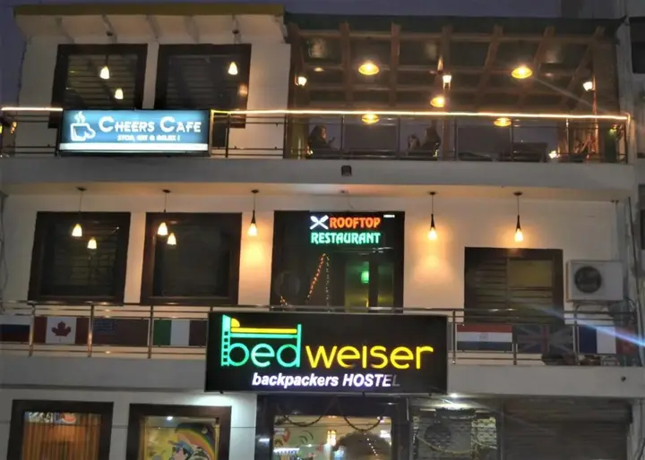 Агра: Bedweiser Backpackers Hostel